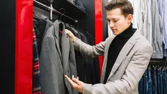 Psychologové odhalili 3 barvy oblečení, které nosí jen sebevědomí lidé a přirozené autority